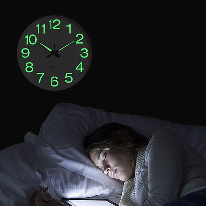 LIVINGANDHOME Luminous Glow in The Dark Wall Clock
