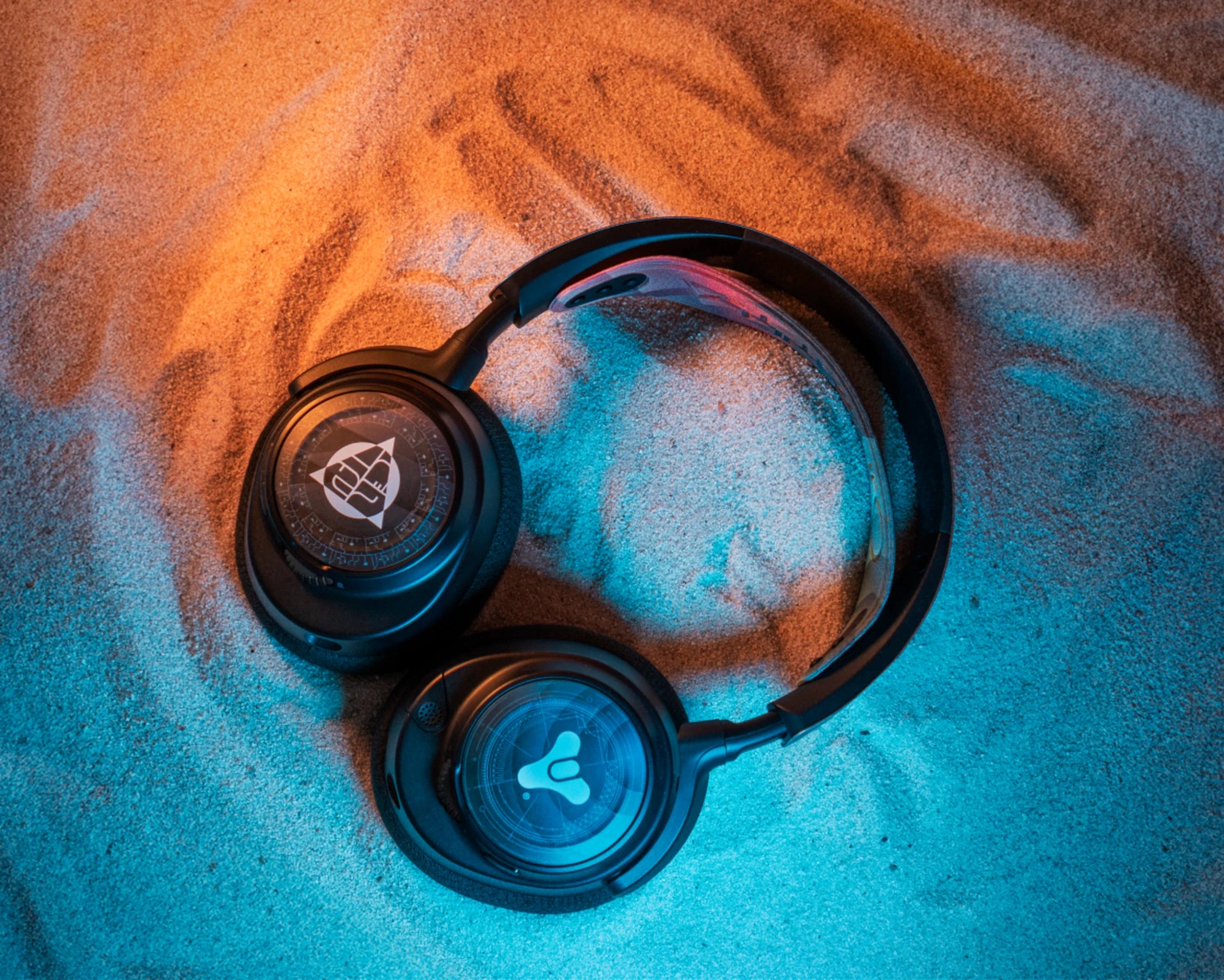 SteelSeries Arctis Nova 7P Wireless Gaming Headset Bundle Destiny 2 Edition