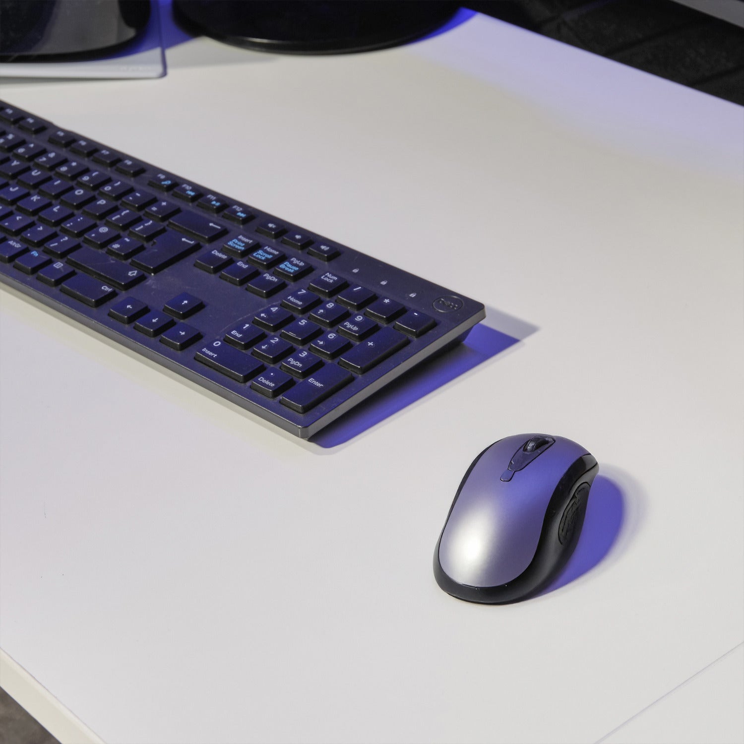 Ascend 47-inch Electric Sit-Stand Gaming Desk - White Ergonomic Height Adjustable