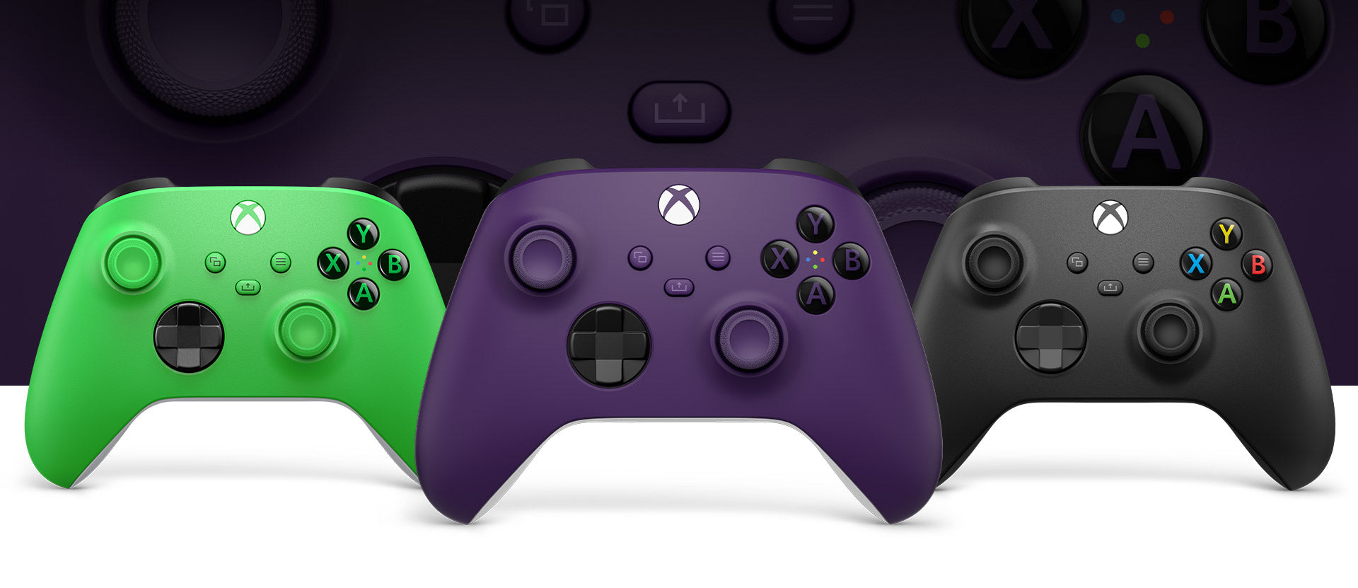 https://cms-assets.xboxservices.com/assets/c1/47/c147d12e-aa2f-49b1-9e9d-6a7ac1bbeed2.jpg?n=Xbox-Wireless-Controller_Image-Hero-768_957848-3_1920x831_01.jpg